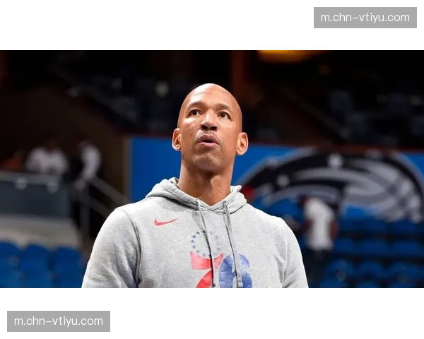 蒙蒂威廉姆斯强调防守转换 太阳快攻得分效率提升